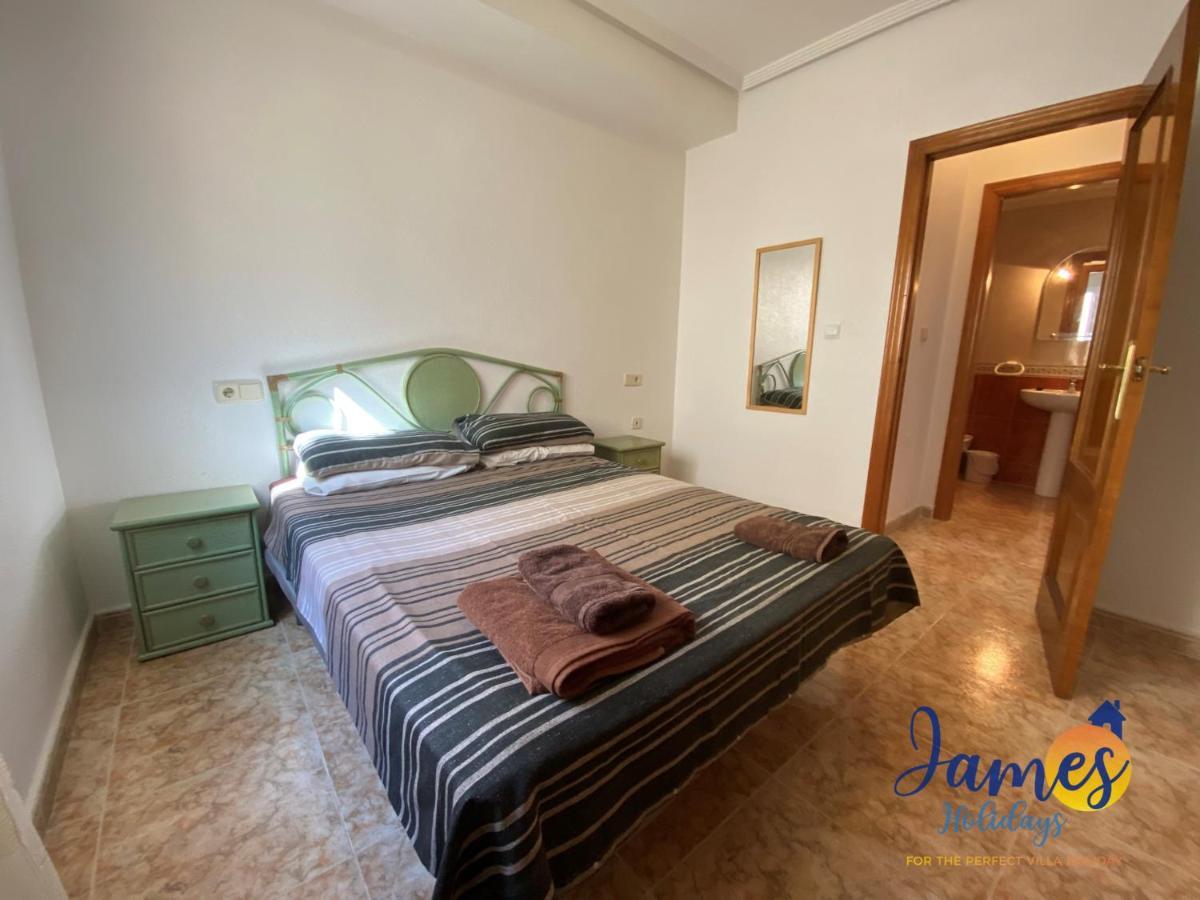 La Cinuelica, R1 1St Floor Apartment Com Pool L180 Торевьиа Экстерьер фото